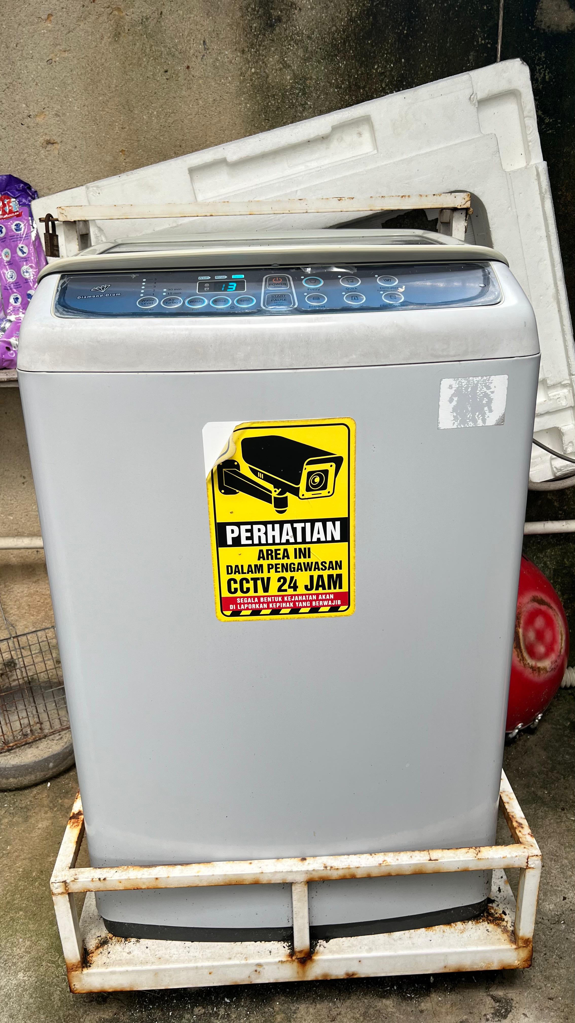 Mesin Cuci